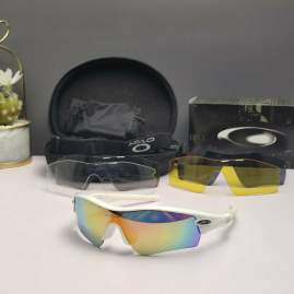 Picture of Oakley Sunglasses _SKUfw66124412fw